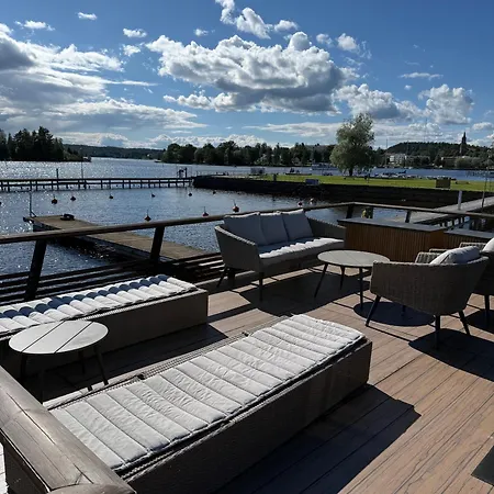Aava Floating 42 Laivamajoitukset Savonlinna